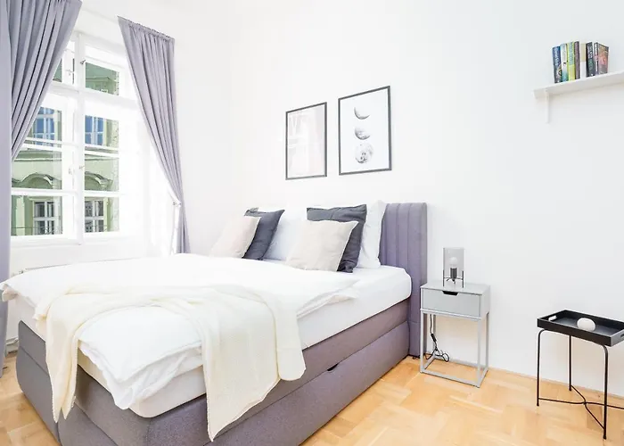 Prague Days - Bright Apartment - Old Town
